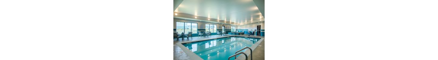 Come relax in our indoor pool and hot tub area. The hours are 7am-11pm.
